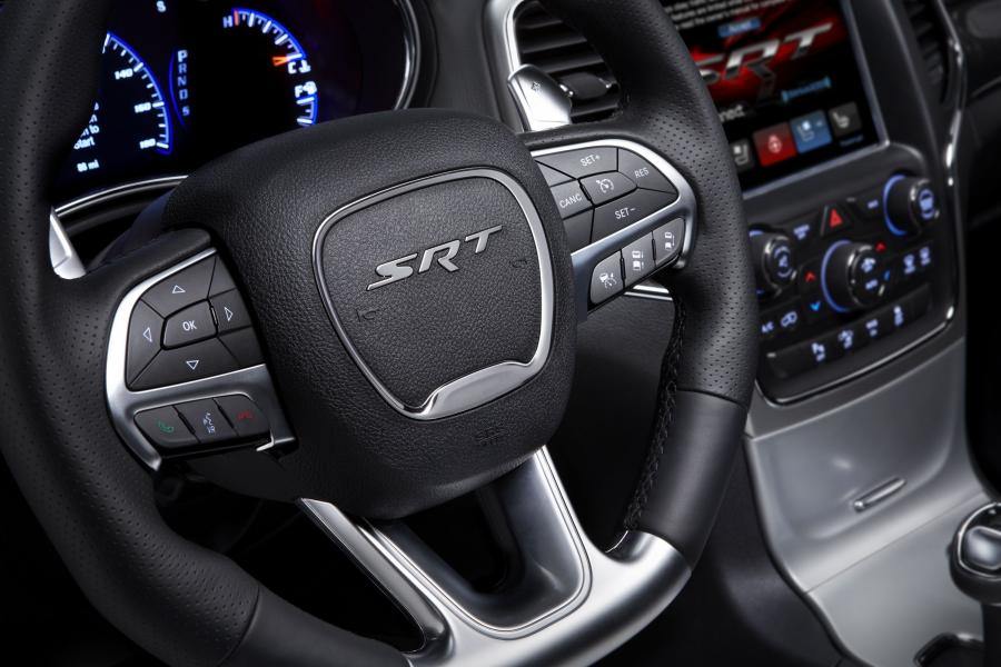  Jeep Grand Cherokee SRT8 2014 года  (фото 32 из 73)